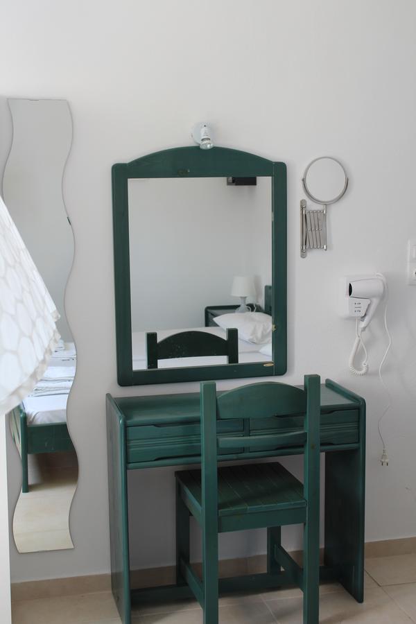 Mare Blue Ios Hotel Luaran gambar