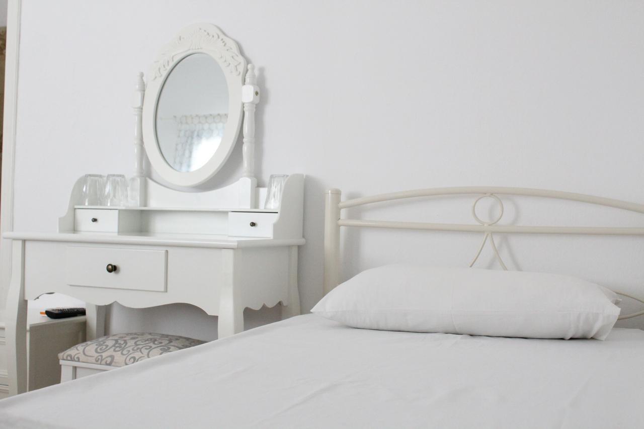 Mare Blue Ios Hotel Luaran gambar